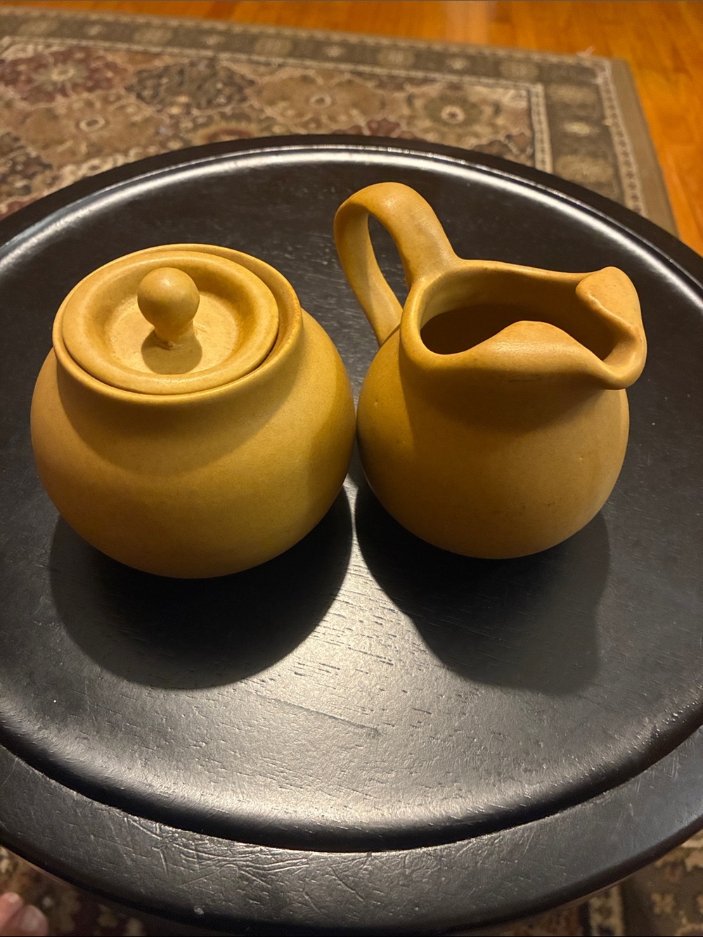 Bennington Pottery Lidded Sugar Bowl and Creamer Pitcher, Elements Gold, Vermont